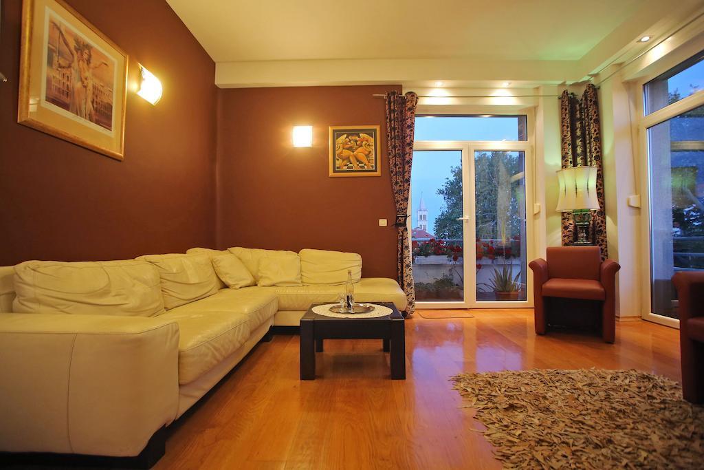 Sunset View Apartment *