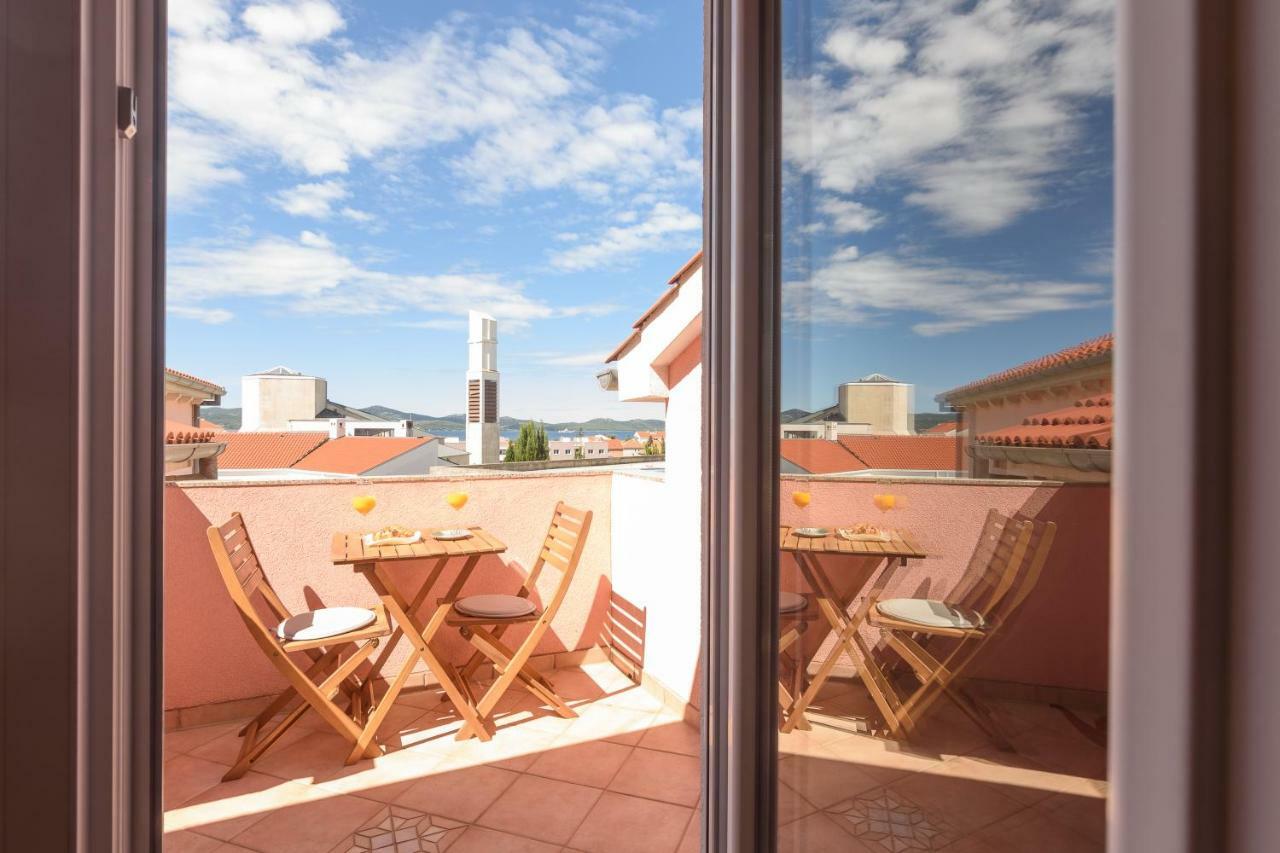 Sunset View Apartment *
